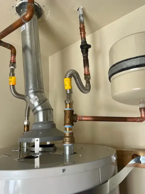 Water heater installation and plumbing repair in Elk River Basin